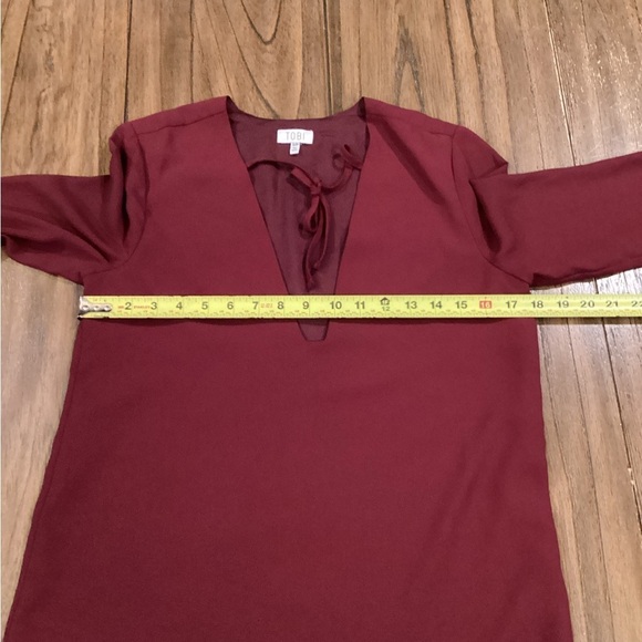 Tobi bell sleeve shift sheath knee length 3/4 Sleeve dress burgandy dress S - Picture 9 of 11